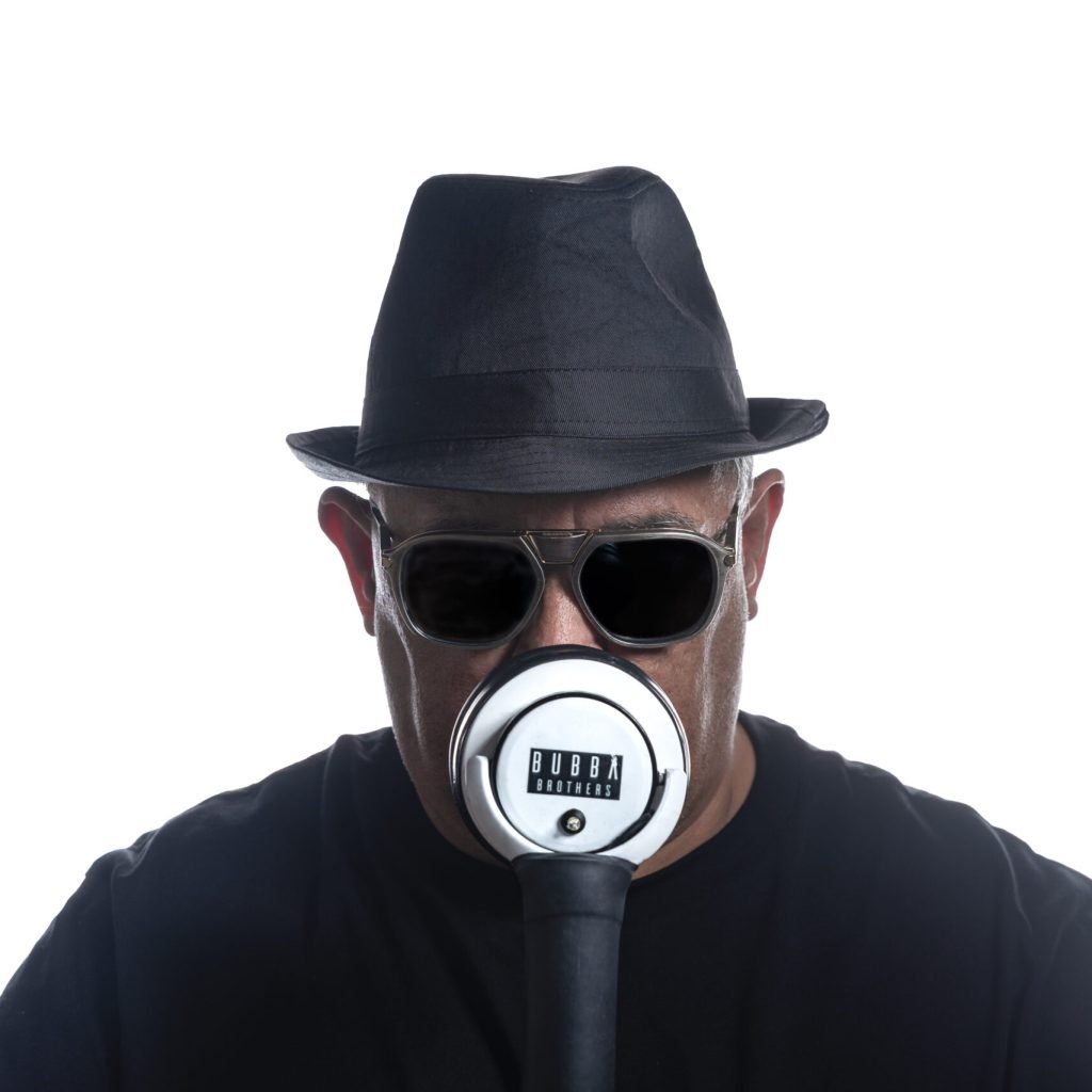 Bubba Brothers arranca 2026 con un statement tribal y afro house en “Vicious”