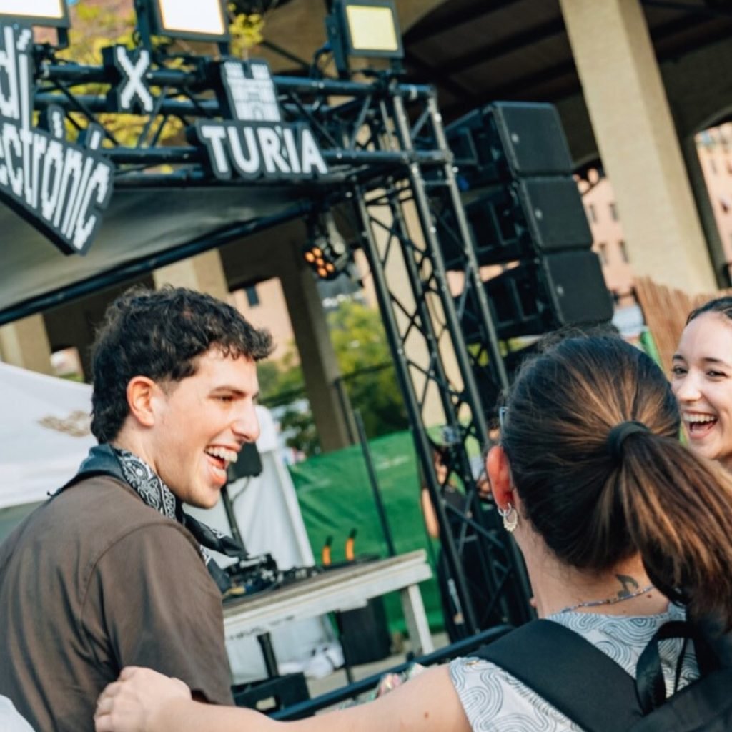 Tienes una cita con Jardí Electrònic