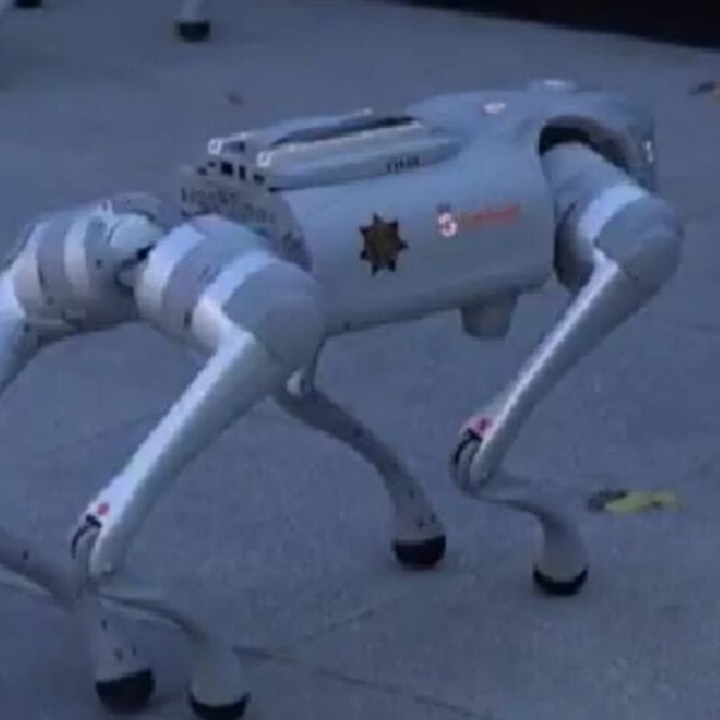 Perros robot con cámaras y visión nocturna reforzarán la seguridad en el Mundial 2026