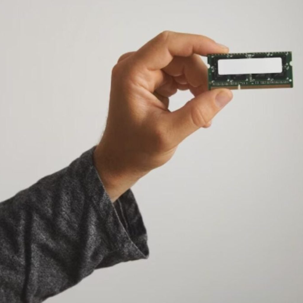 La empresa invisible que ahora apunta a los portátiles y los centros de datos