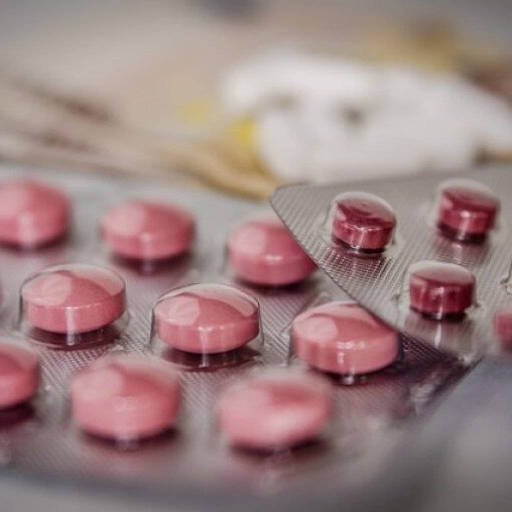 Crece el peligroso comercio de drogas a través de la red