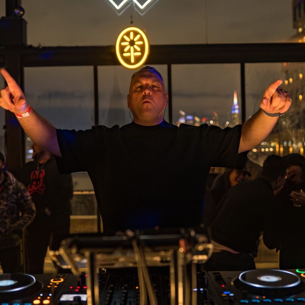 El legendario M.I.K.E. Push lanza ‘Back When We Believed’ 